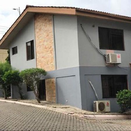 First Choice Hotel Accra Extérieur photo
