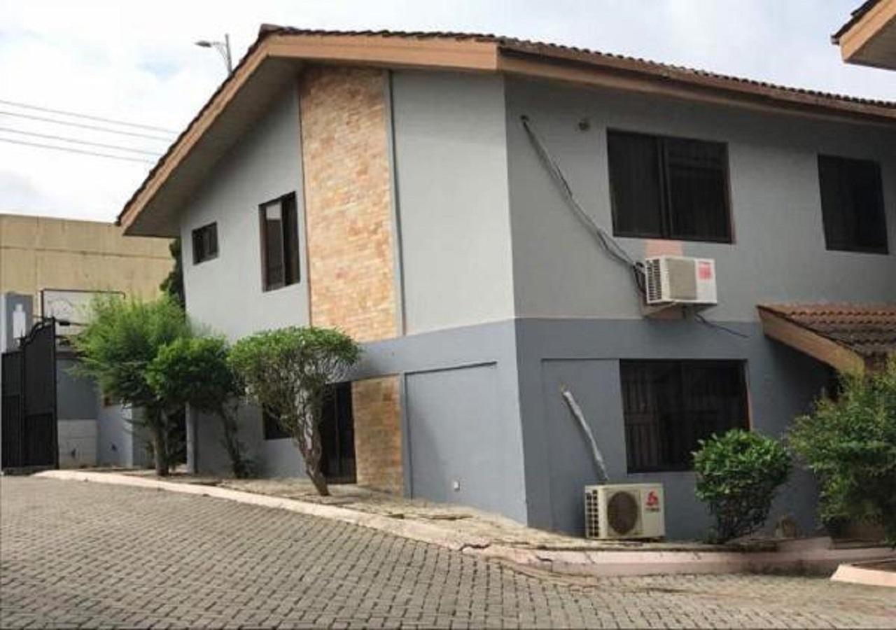 First Choice Hotel Accra Extérieur photo